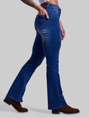 Flex Stretchy Mid-Rise Bootcut Jean
